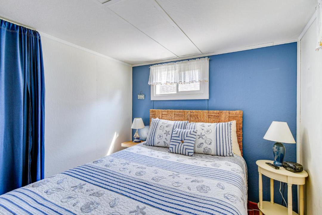 Photo of Bedroom in Cayuga
