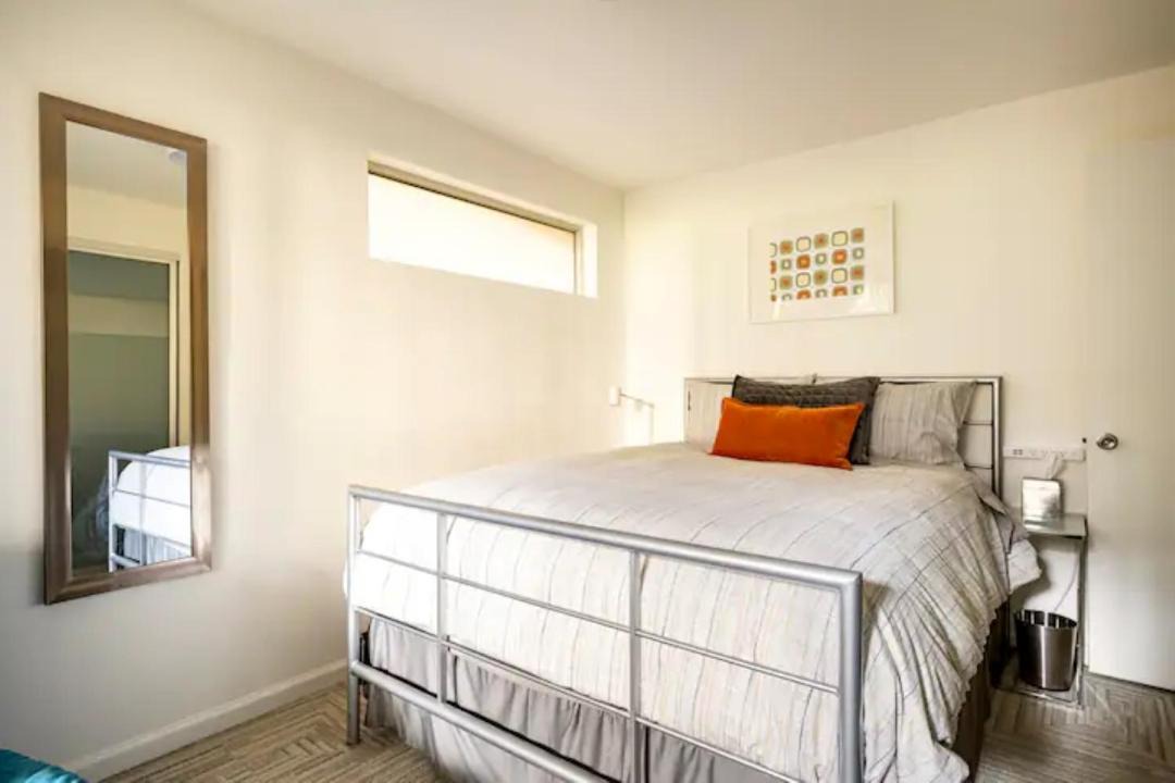 Photo of Bedroom in Mission District