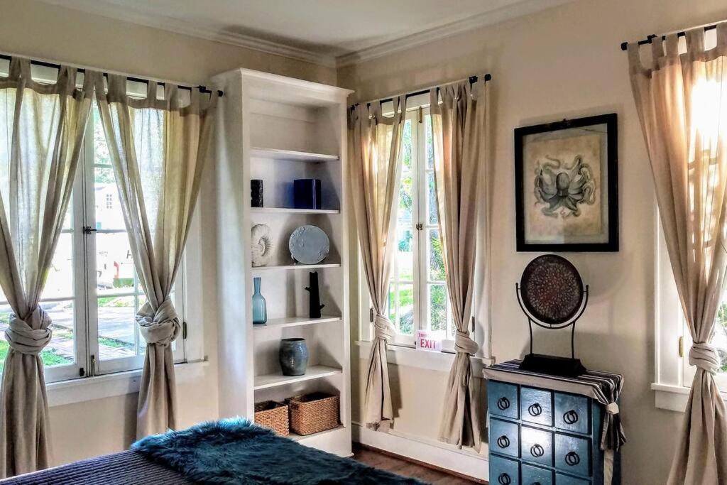Photo of Bedroom in Montgomery