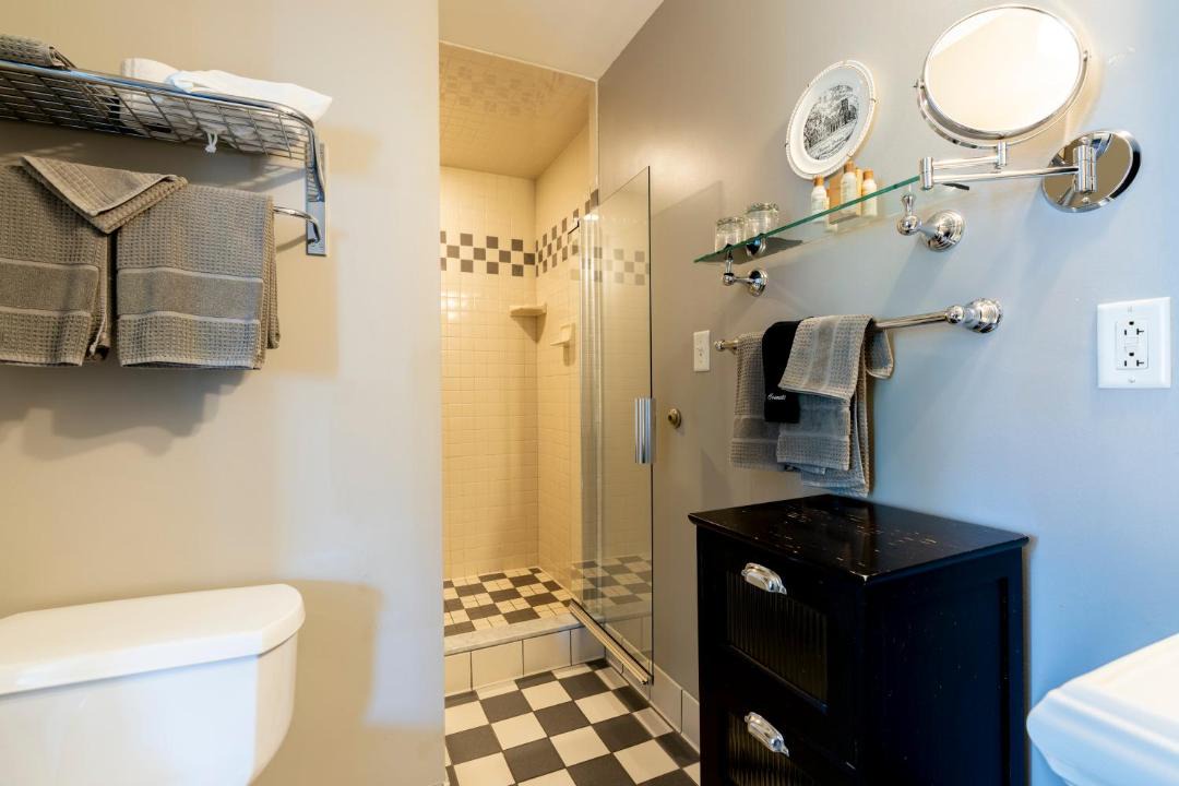 Photo of Bathroom in Central Business District