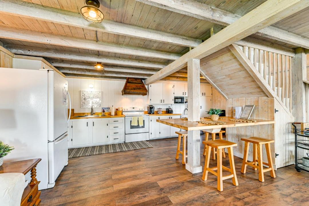 Photo of Kitchen in Town of Torrey