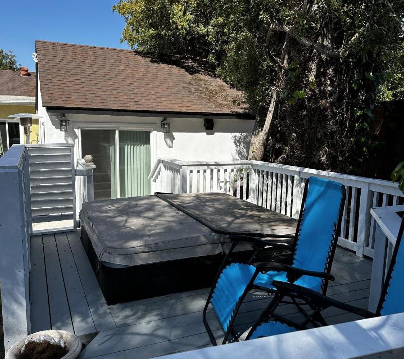 Photo of Patio Balcony in West Los Angeles