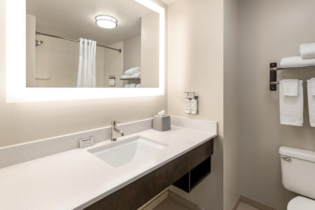 Photo of Bathroom in Irondale