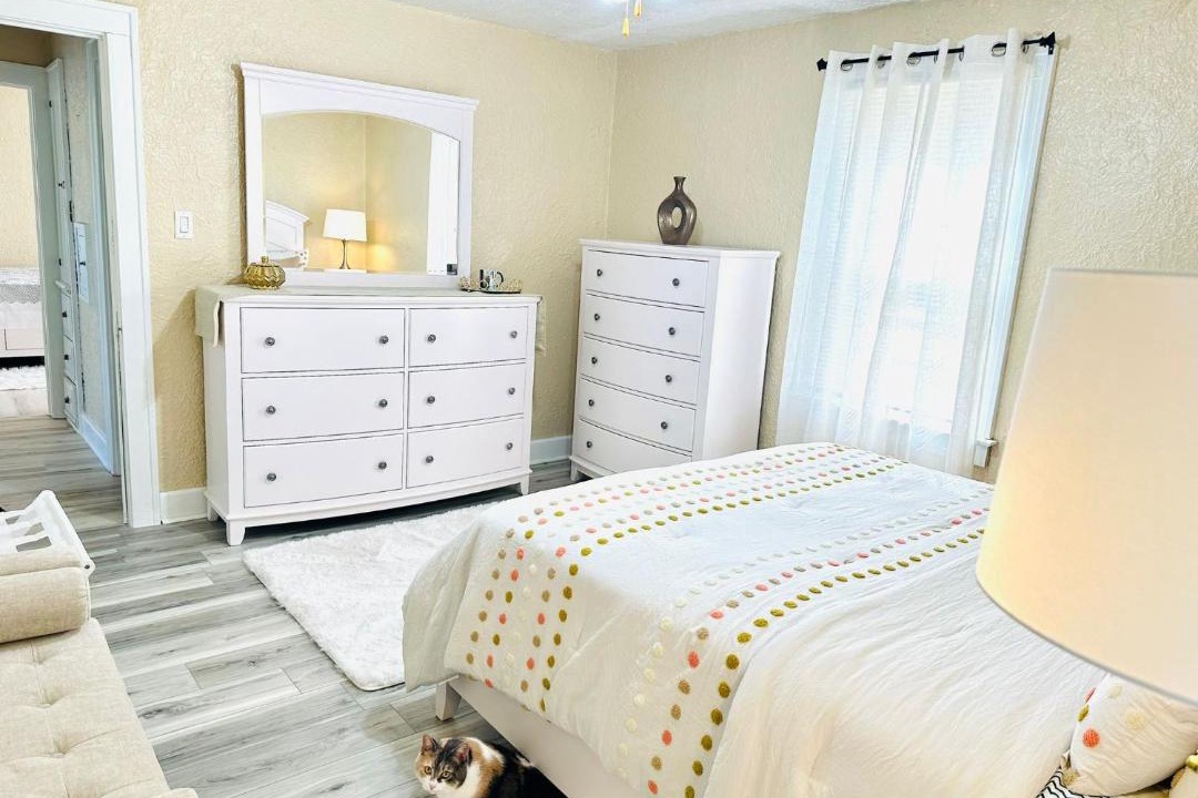 Photo of Bedroom in Niagara Falls