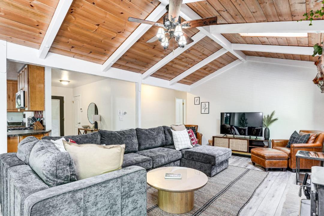 Photo of Livingroom in Glencoe