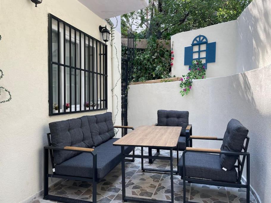 Photo of Patio Balcony in Sultanahmet