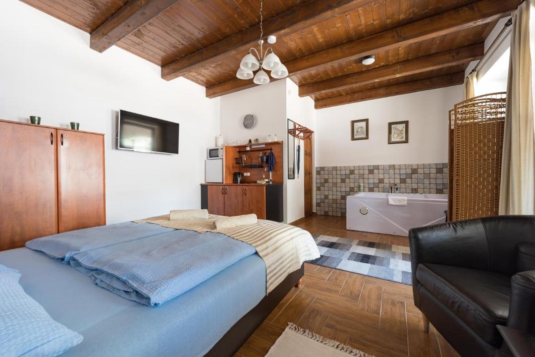 Photo of Bedroom in Tolmacs