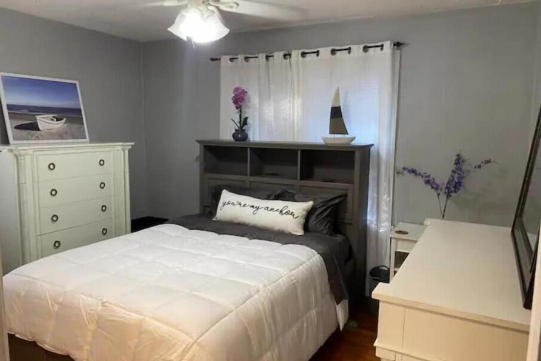 Photo of Bedroom in South Pensacola