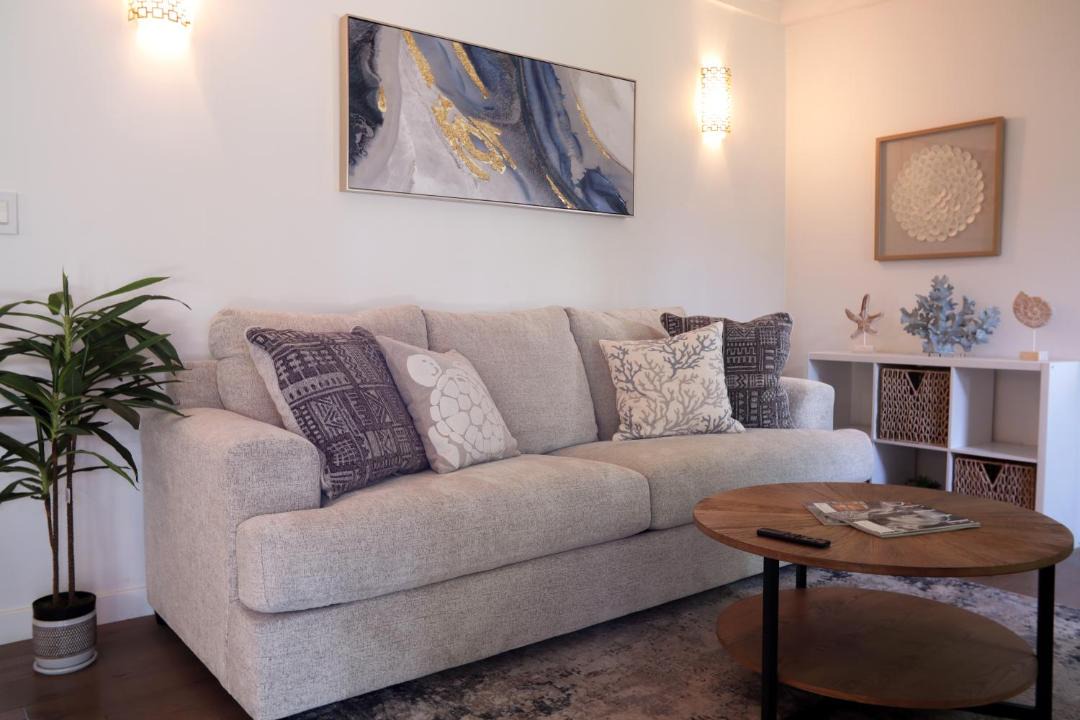 Photo of Livingroom in Village of La Jolla