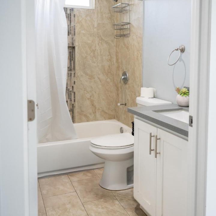 Photo of Bathroom in Los Angeles