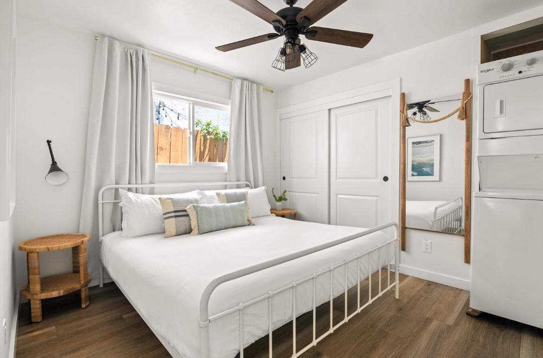 Photo of Bedroom in Crown Point