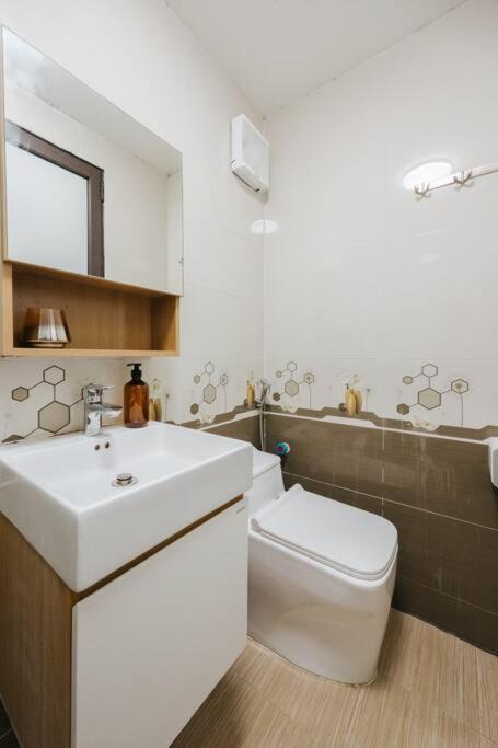 Photo of Bathroom in Ba Dinh