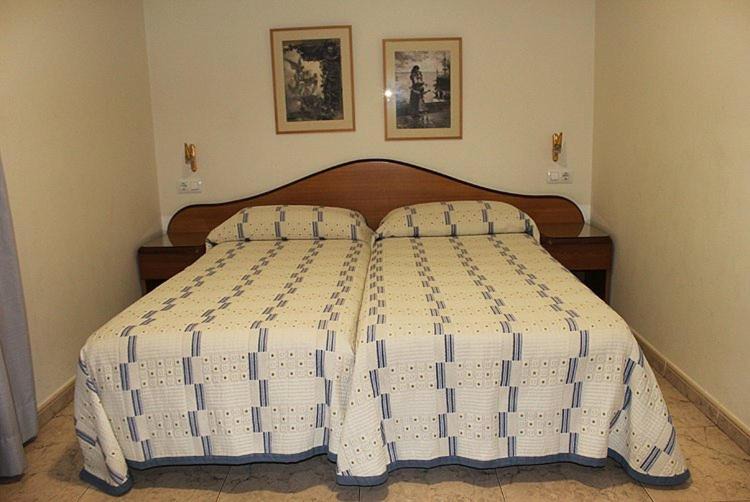 Photo of Bedroom in Figueres