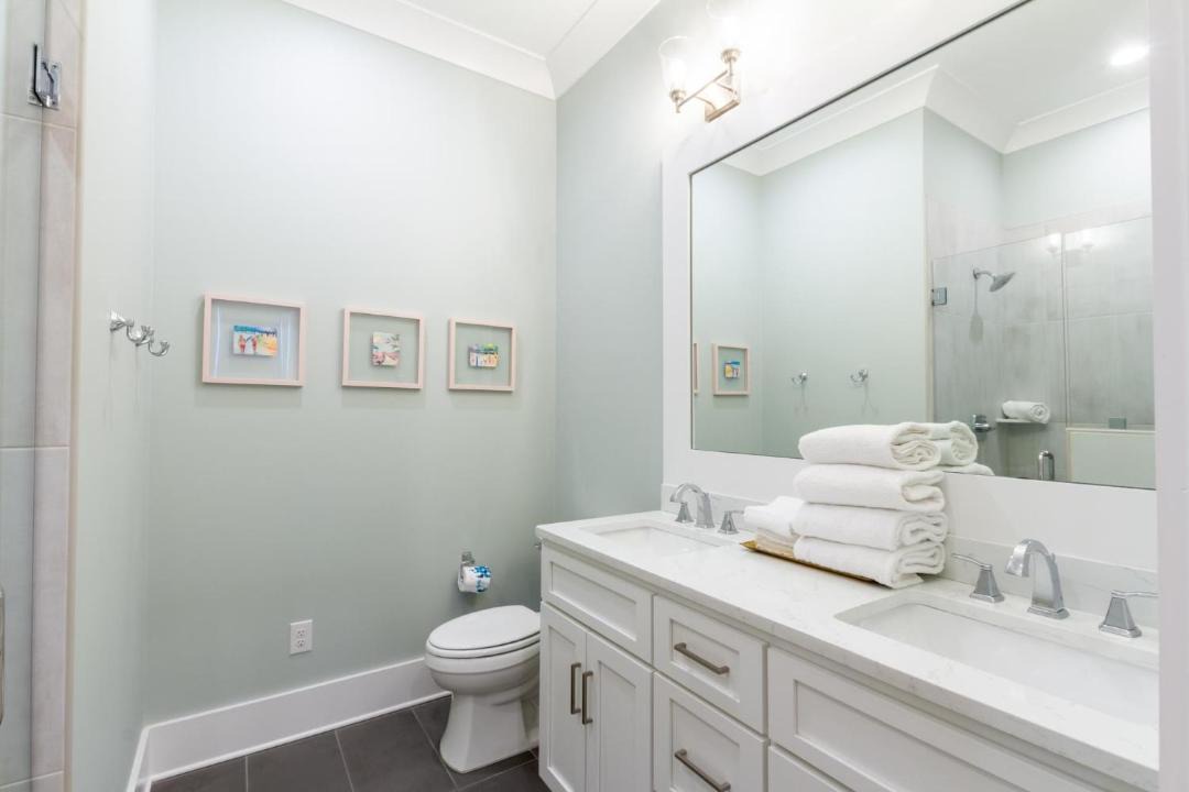 Photo of Bathroom in Orange Beach