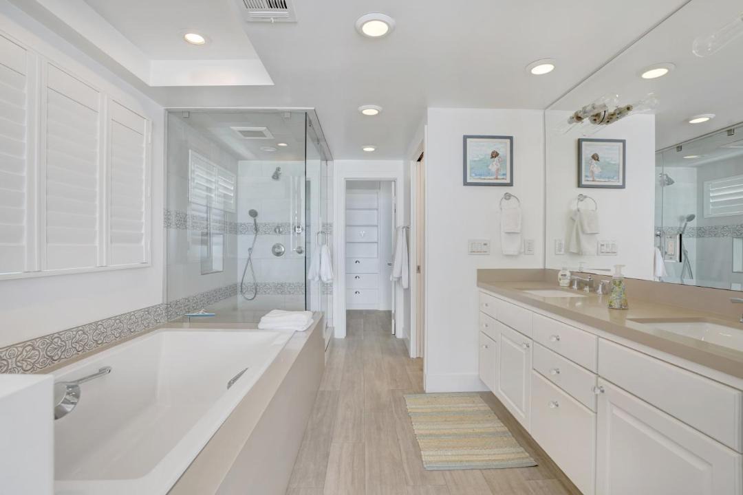 Photo of Bathroom in West Newport