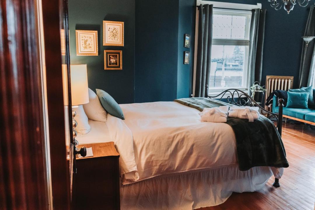 Photo of Bedroom in Mauricie