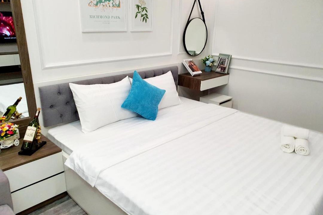 Photo of Bedroom in Trung Hoa Nhan Chinh