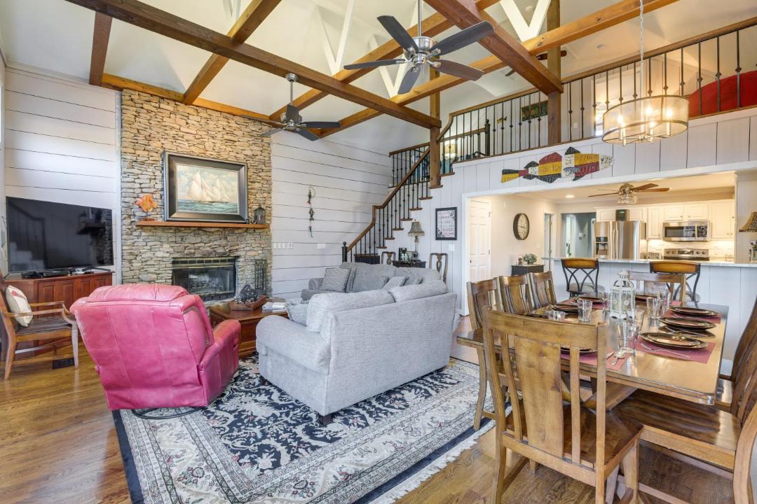 Photo of Livingroom in Shelby