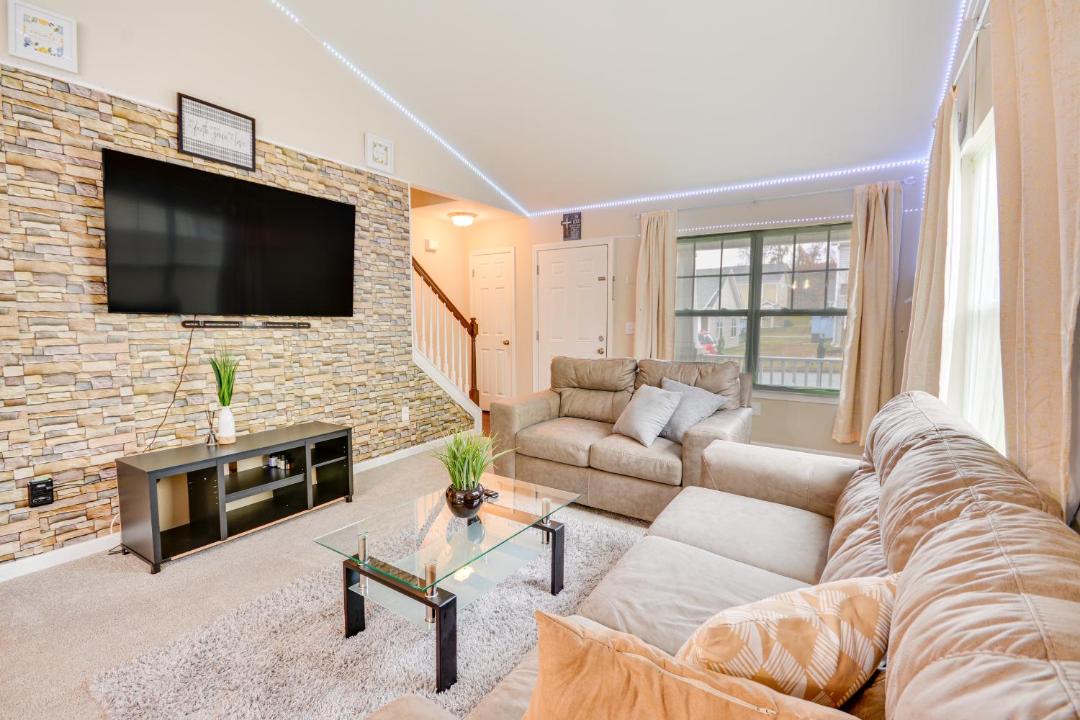 Photo of Livingroom in High Point