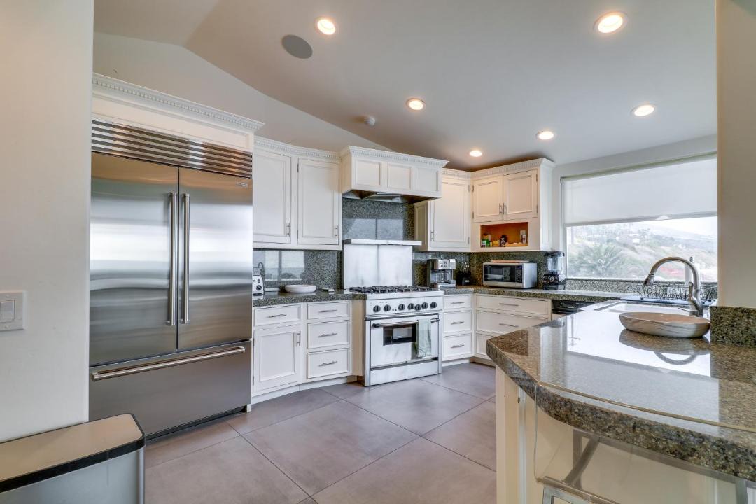 Photo of Kitchen in Central Malibu