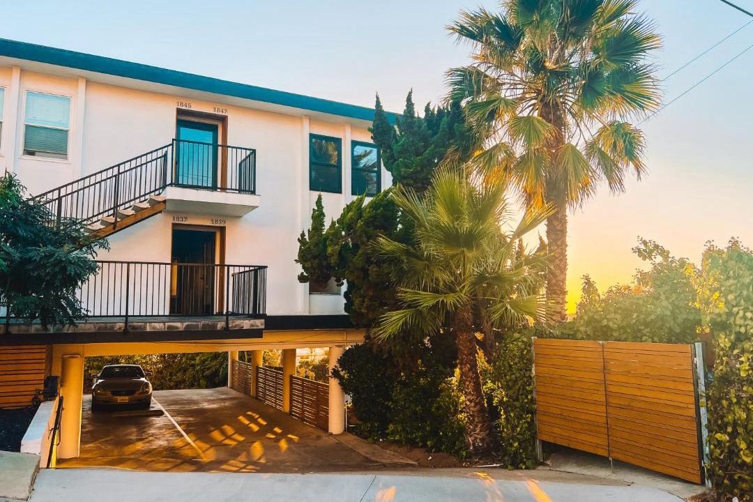 Photo of Buildings in Mission Hills
