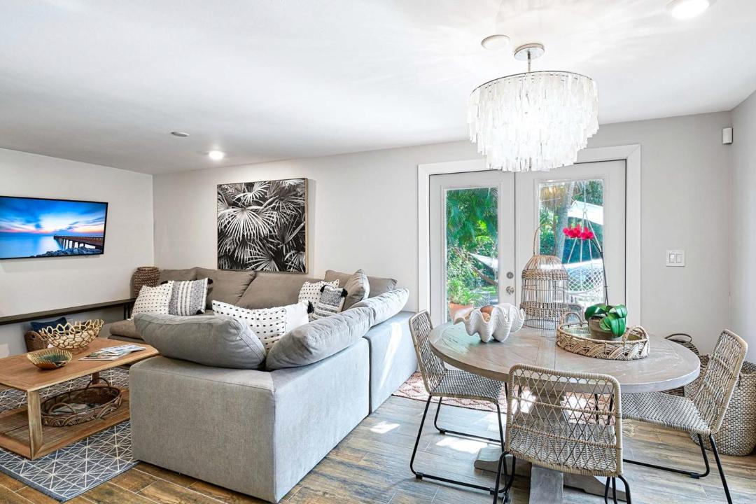 Photo of Livingroom in East Naples
