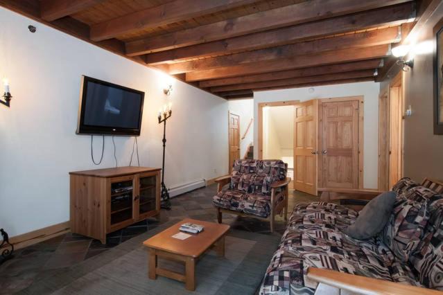 Photo of Livingroom in McKinney Estates