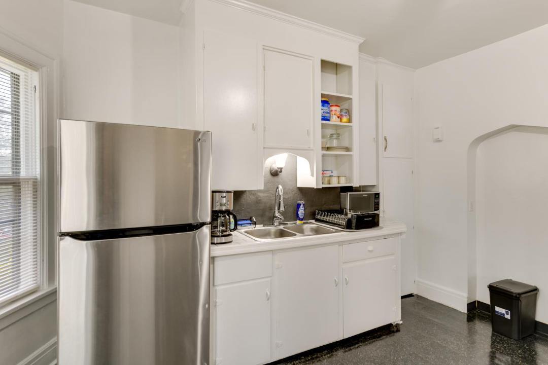 Photo of Kitchen in Front Park