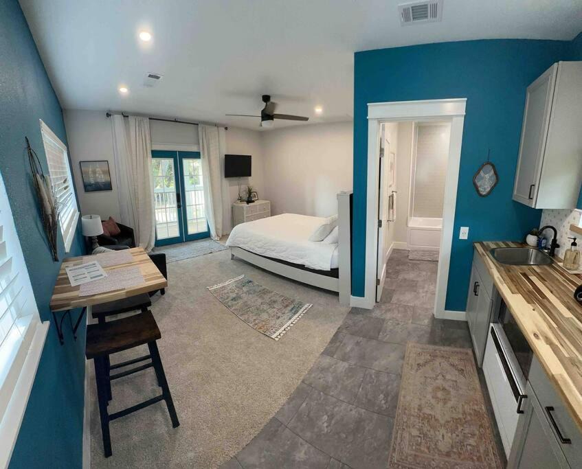 Photo of Livingroom in New Warrington