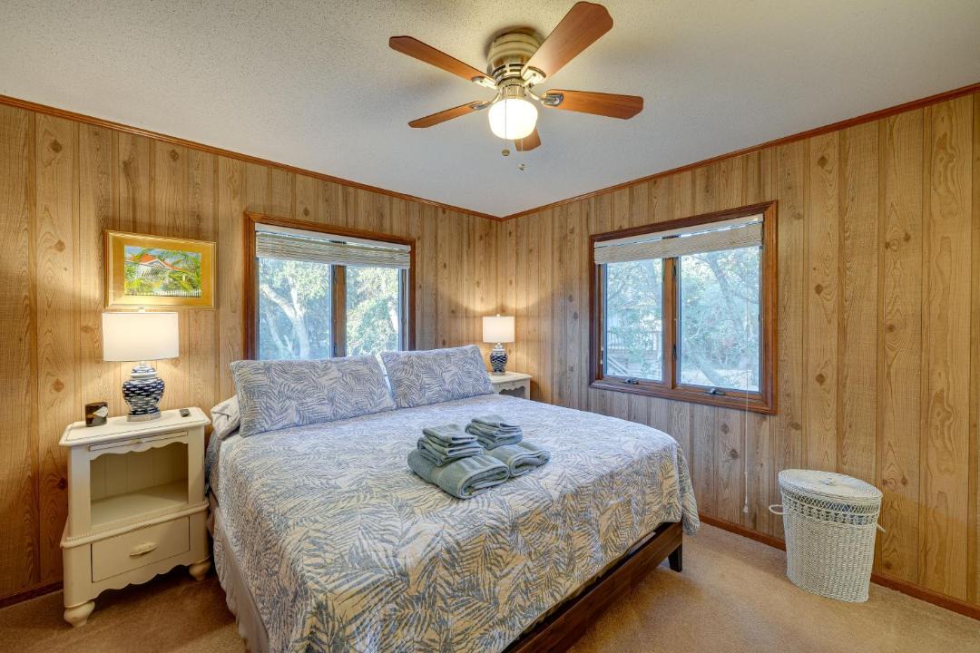 Photo of Bedroom in Southern Shores