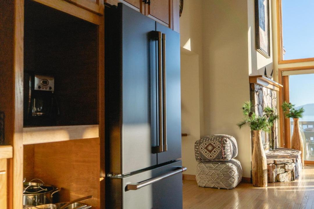 Photo of Livingroom in Tahoma