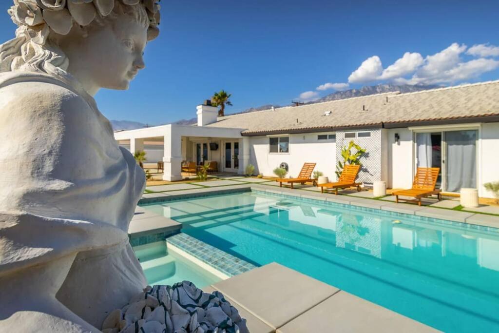 Photo of Outdoor in Desert Park Estates