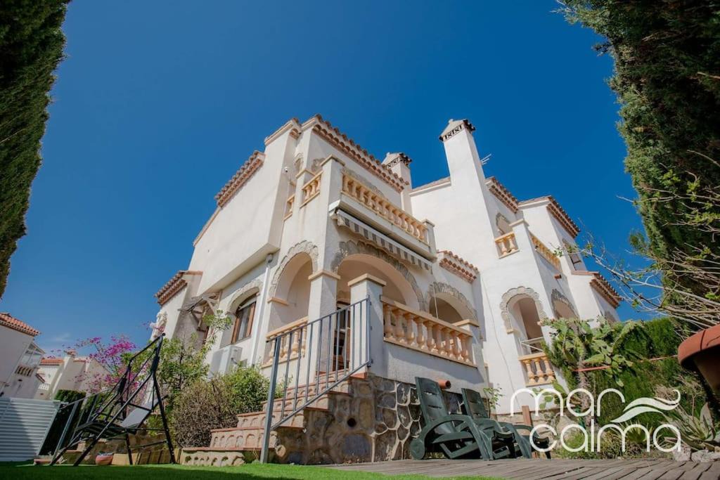 Photo of Buildings in Miami Platja