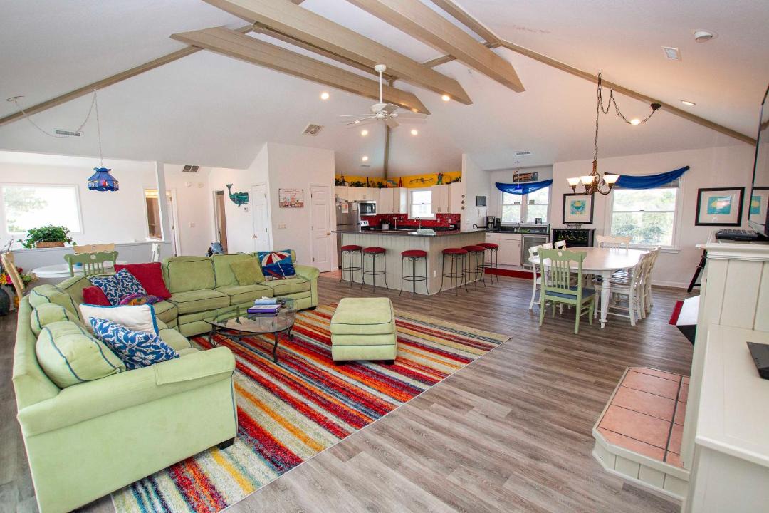 Photo of Livingroom in Whale Head Hill