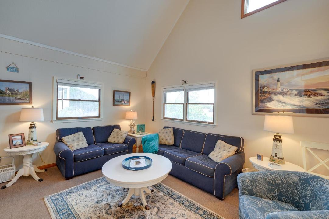 Photo of Livingroom in Southern Shores