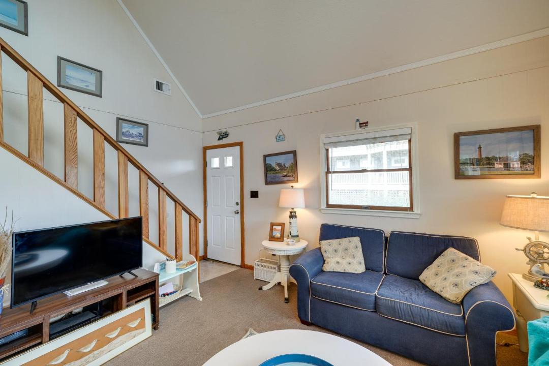 Photo of Livingroom in Southern Shores