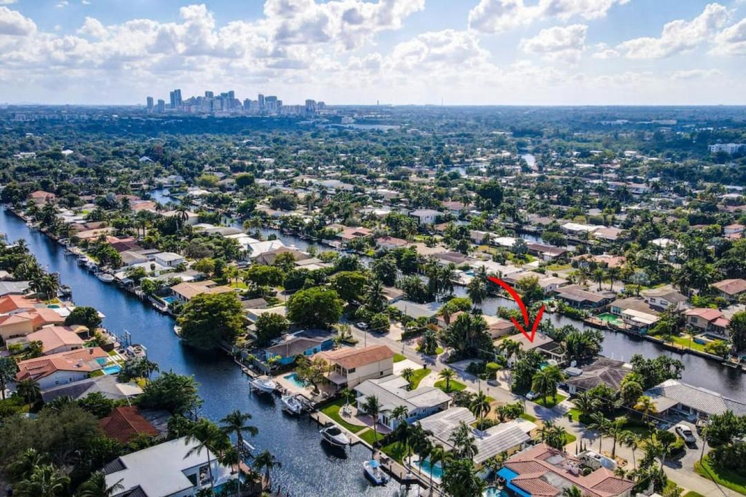 Photo of Others in Wilton Manors