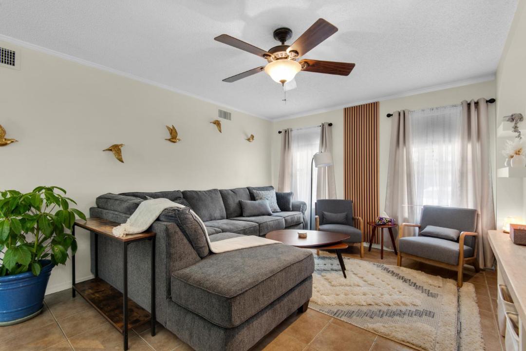 Photo of Livingroom in Northeast Pensacola