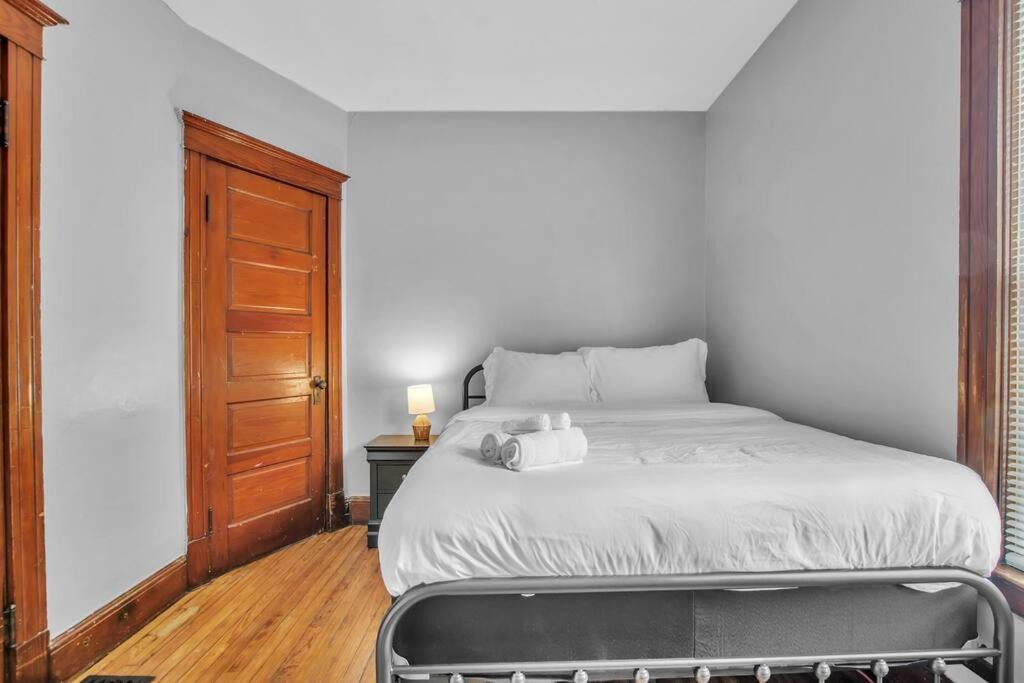 Photo of Bedroom in Buffalo