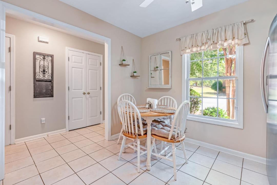Photo of Livingroom in Auburn