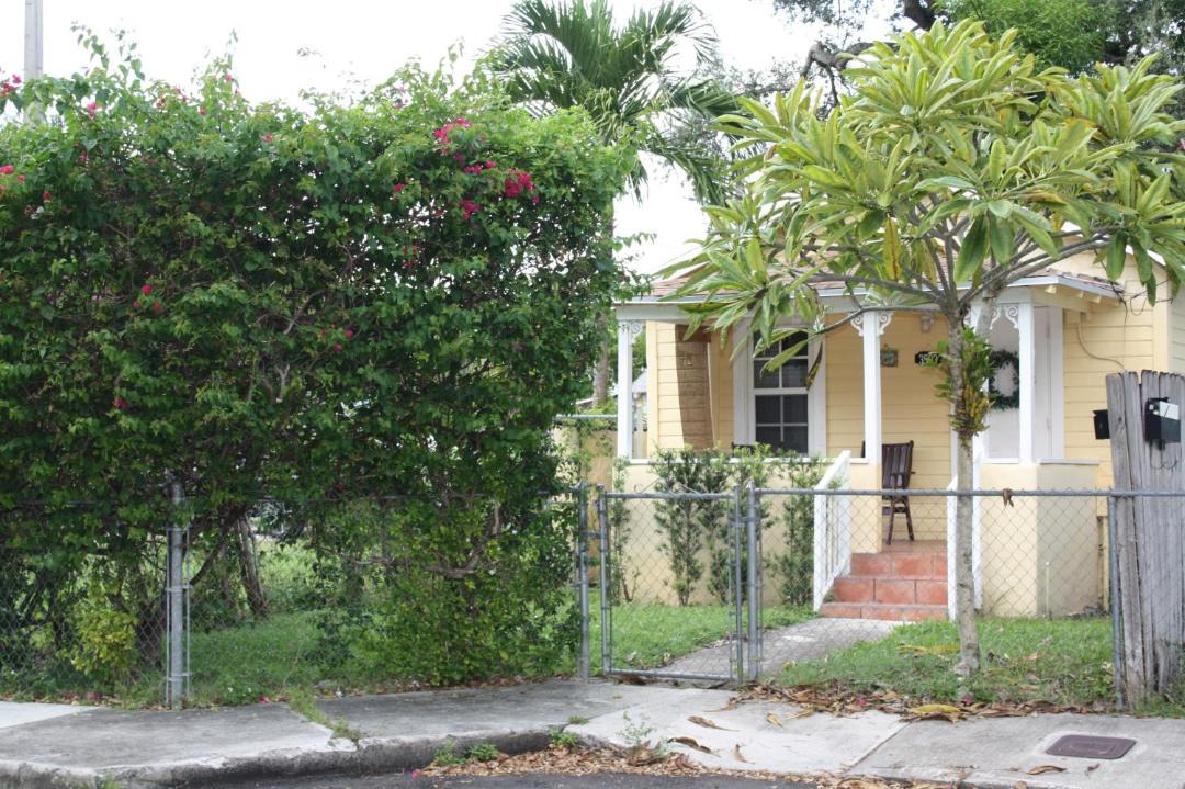 Photo of Others in Southwest Coconut Grove