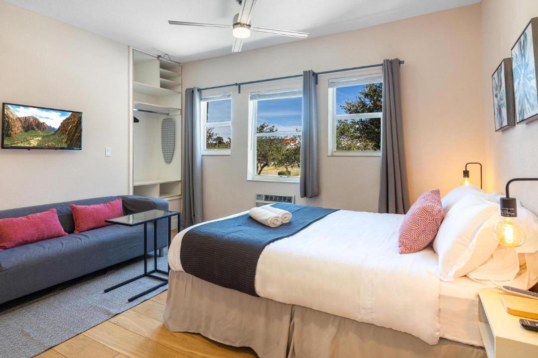 Photo of Bedroom in Poinciana Park
