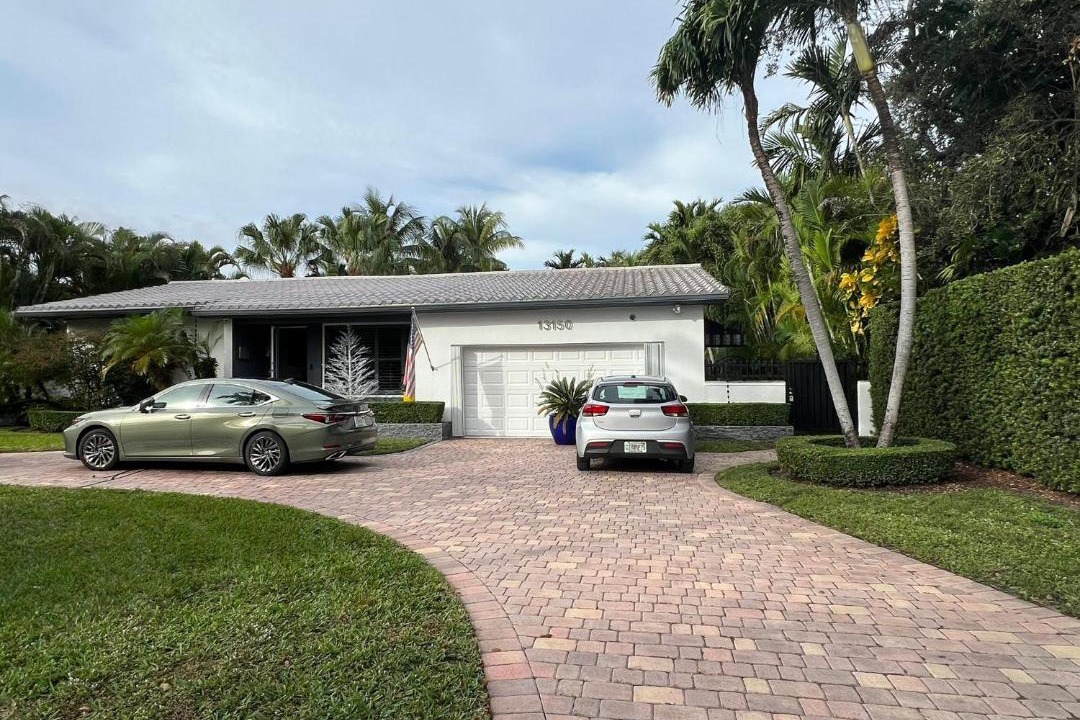 Photo of Others in Golden Glades