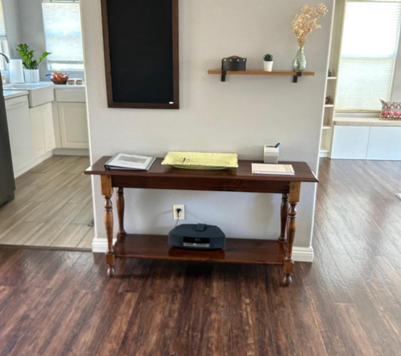 Photo of Livingroom in East Side Costa Mesa