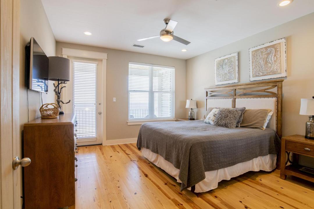 Photo of Bedroom in Orange Beach East