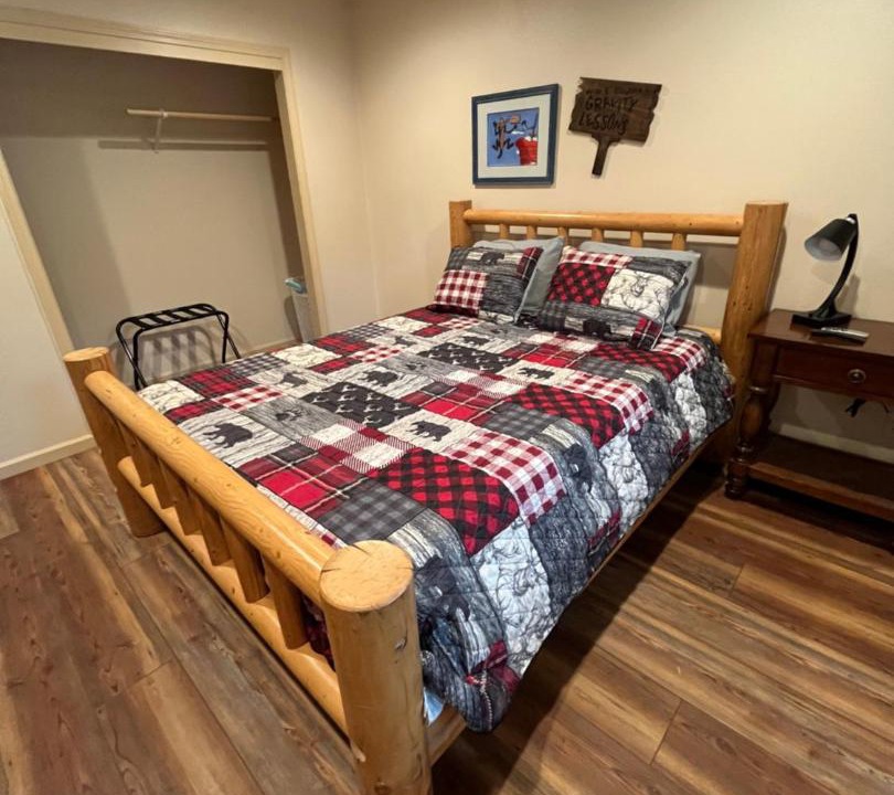 Photo of Bedroom in Mariposa