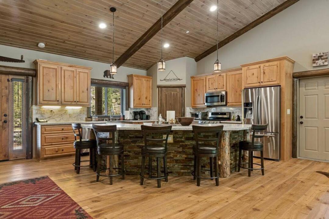 Photo of Others in Eagle Mountain Estates