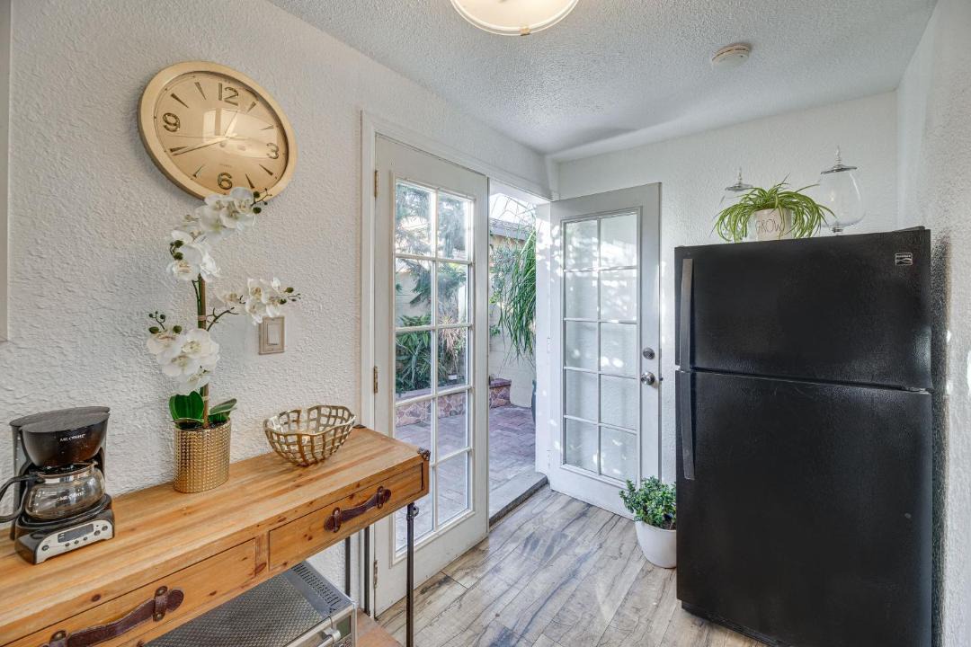 Photo of Livingroom in Los Angeles