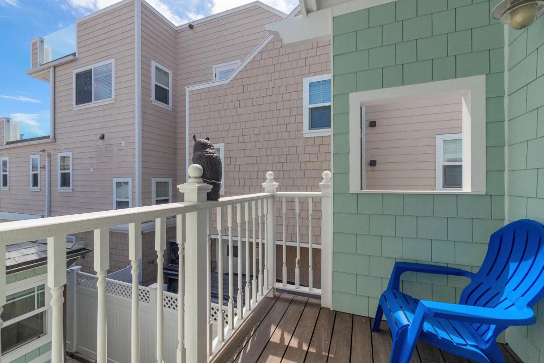 Photo of Patio Balcony in South Mission Beach