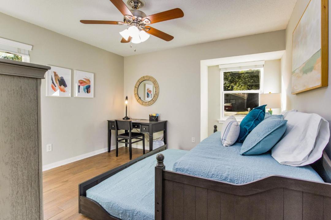 Photo of Bedroom in North Northwest Pensacola